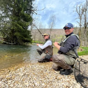 STAGE PERFORMANCE / FISH AND TRIP